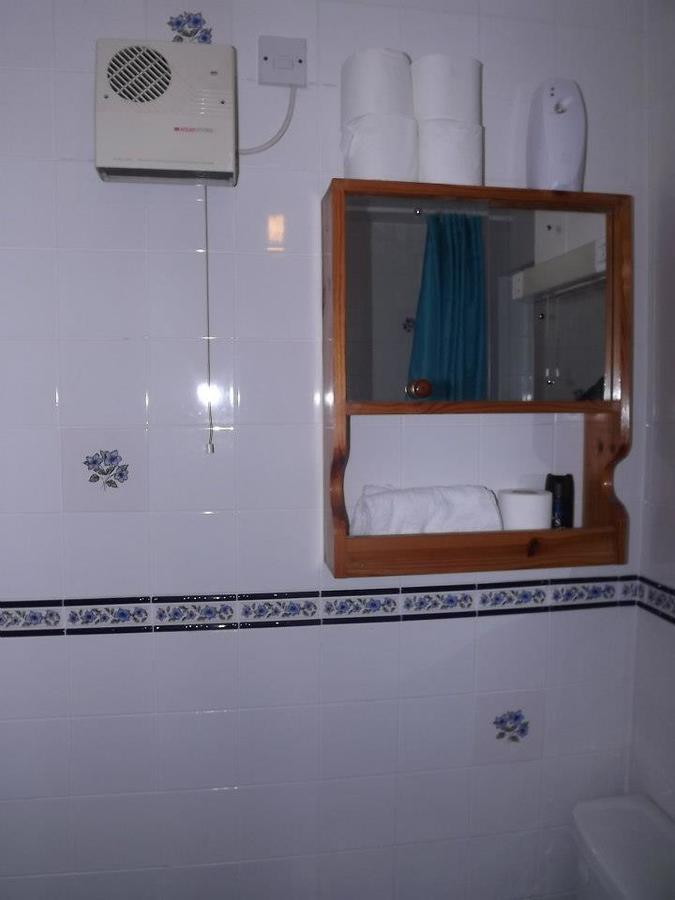 Homestay, Number 29, Dunollie 오반 외부 사진
